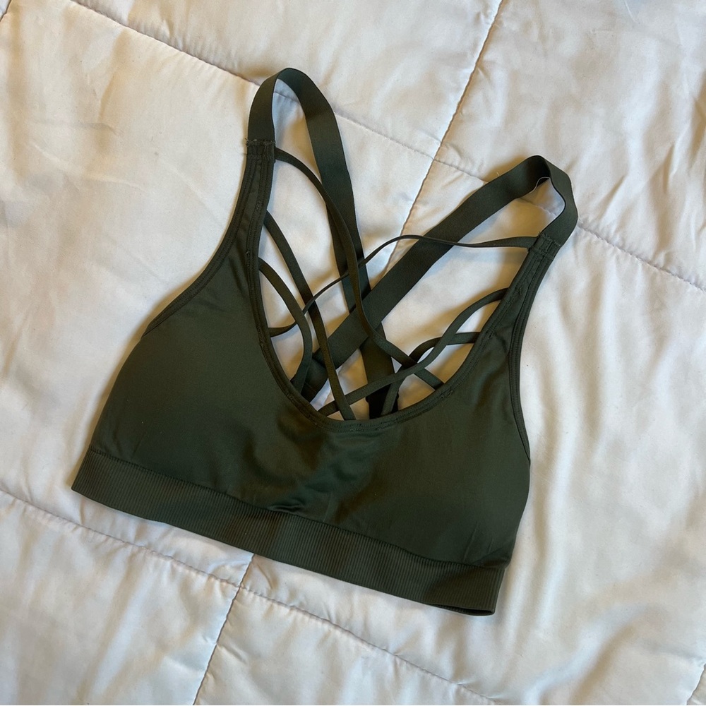 VS Sport Strappy Front Bra